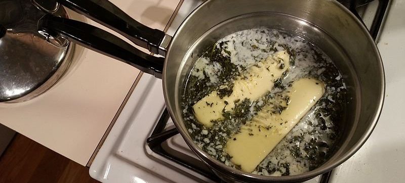 Homemade method to prepare CBD butter