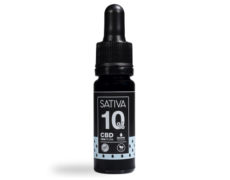 Bottle of CBD Oil 10 ml 10% - Sativa 