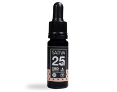 Bottle of CBD Oil 10 ml 25% - Sativa 